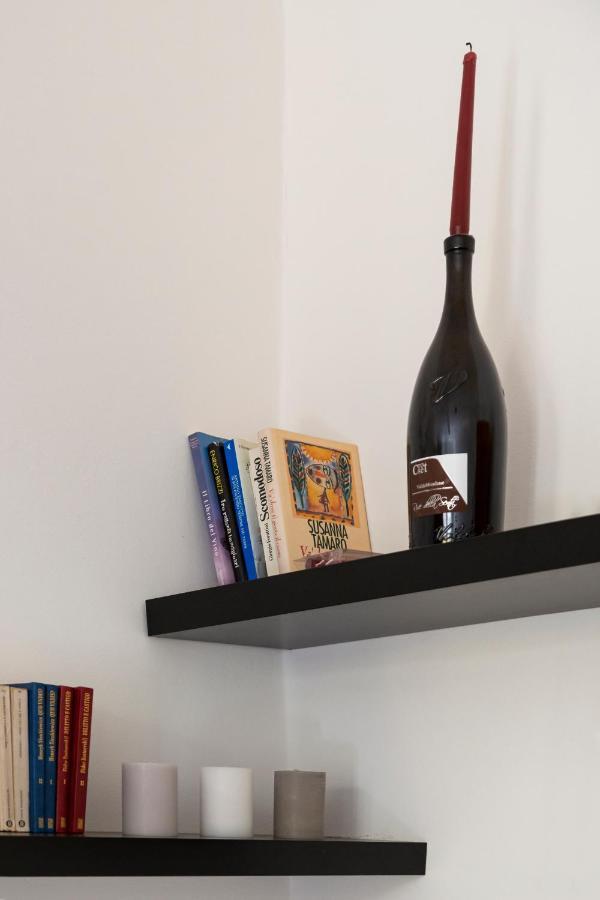 The Place, Your Place To Be - Via Tadino Appartement Milaan Buitenkant foto